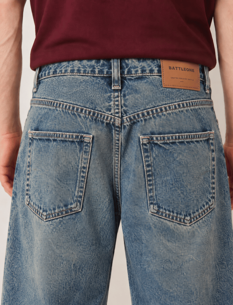 Loose Fit Wide-Leg Jeans