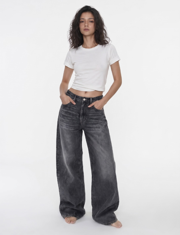Women's Black Washed Wide-Leg Jeans