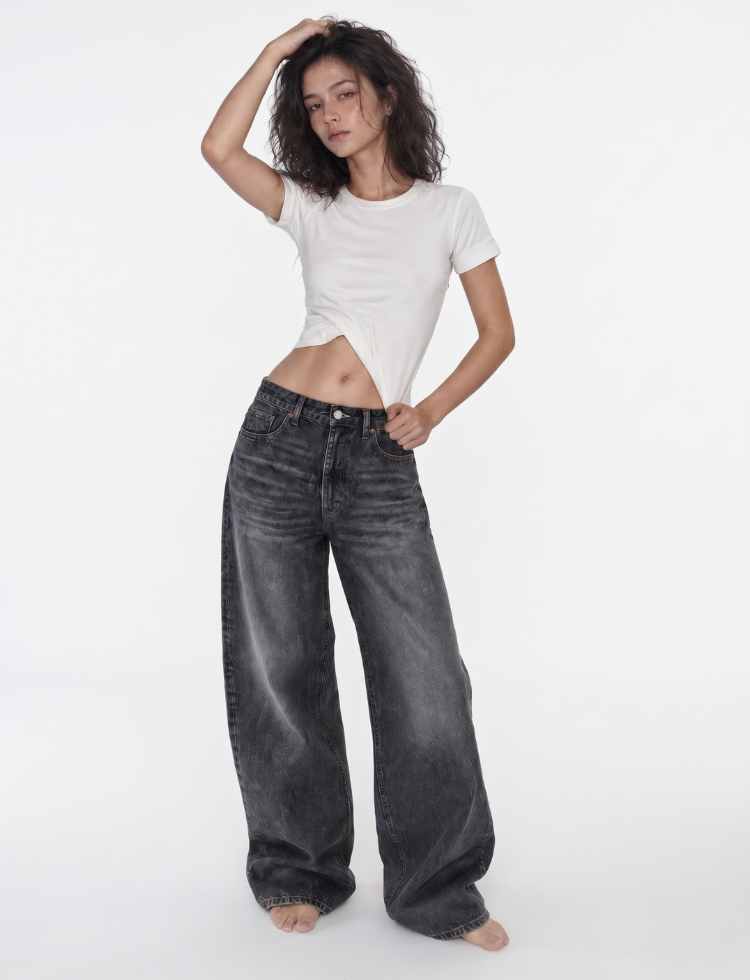 Women's Black Washed Wide-Leg Jeans